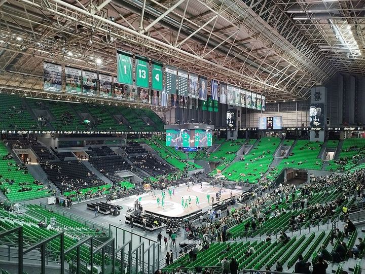 曼联敲定埃德森个人条款，4500万欧报价即将提交（封面配图）